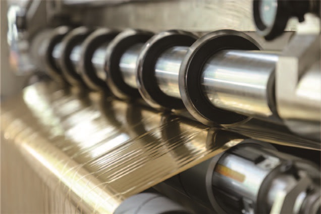 【Case Sharing】A brand packaging factory increased its production capacity by 30% through a hot stamping foil slitting machine