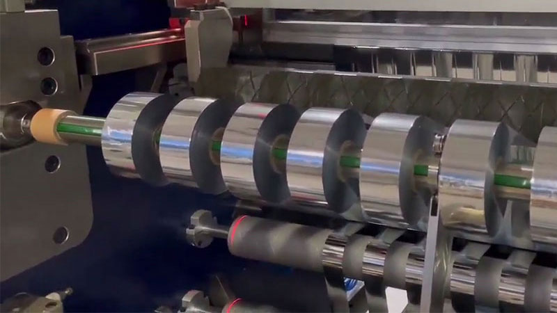 The challenge of metal foil slitting machines: high tension and high precision parameter setting