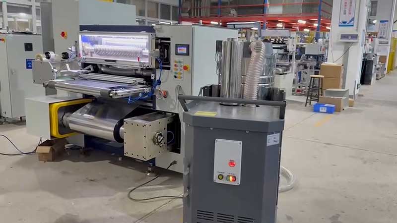 Hot Stamping Paper Slitting Machine: Analysis of High Precision and High Efficiency Advantages